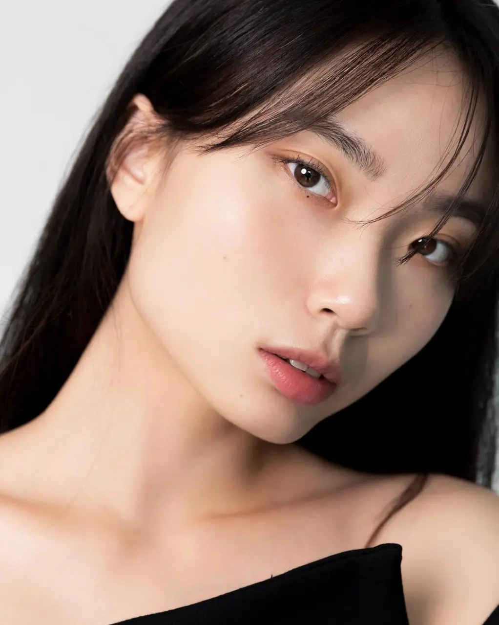 pretty Korean lady